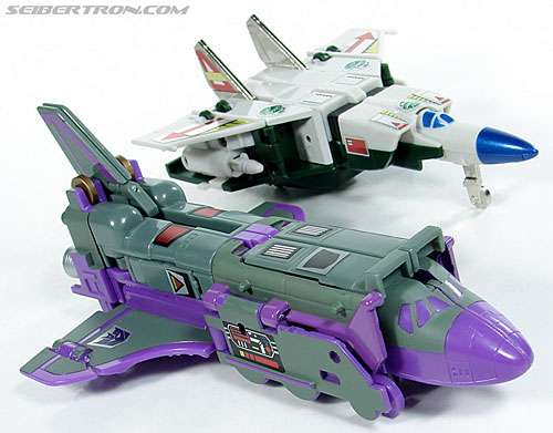 Transformers e-Hobby Exclusives Astrotrain (Image #36 of 132)