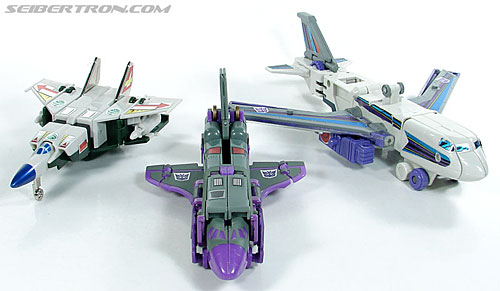 Transformers e-Hobby Exclusives Astrotrain (Image #37 of 132)