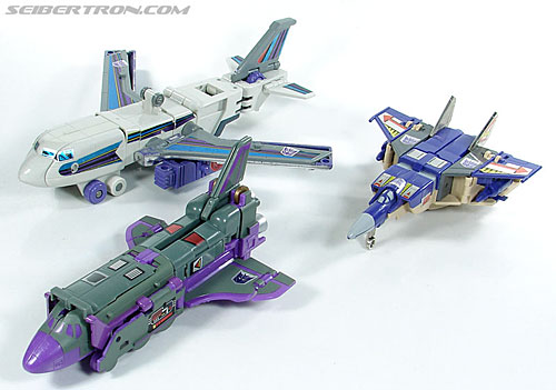 Transformers e-Hobby Exclusives Astrotrain (Image #38 of 132)