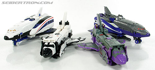Transformers e-Hobby Exclusives Astrotrain (Image #51 of 132)