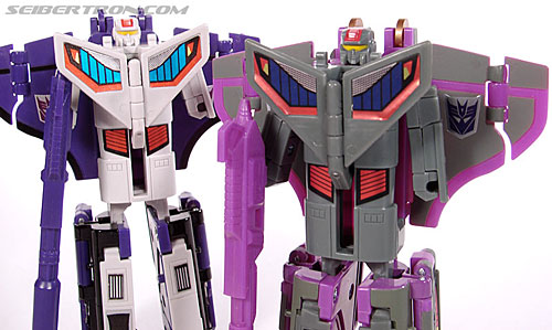 Transformers e-Hobby Exclusives Astrotrain (Image #114 of 132)