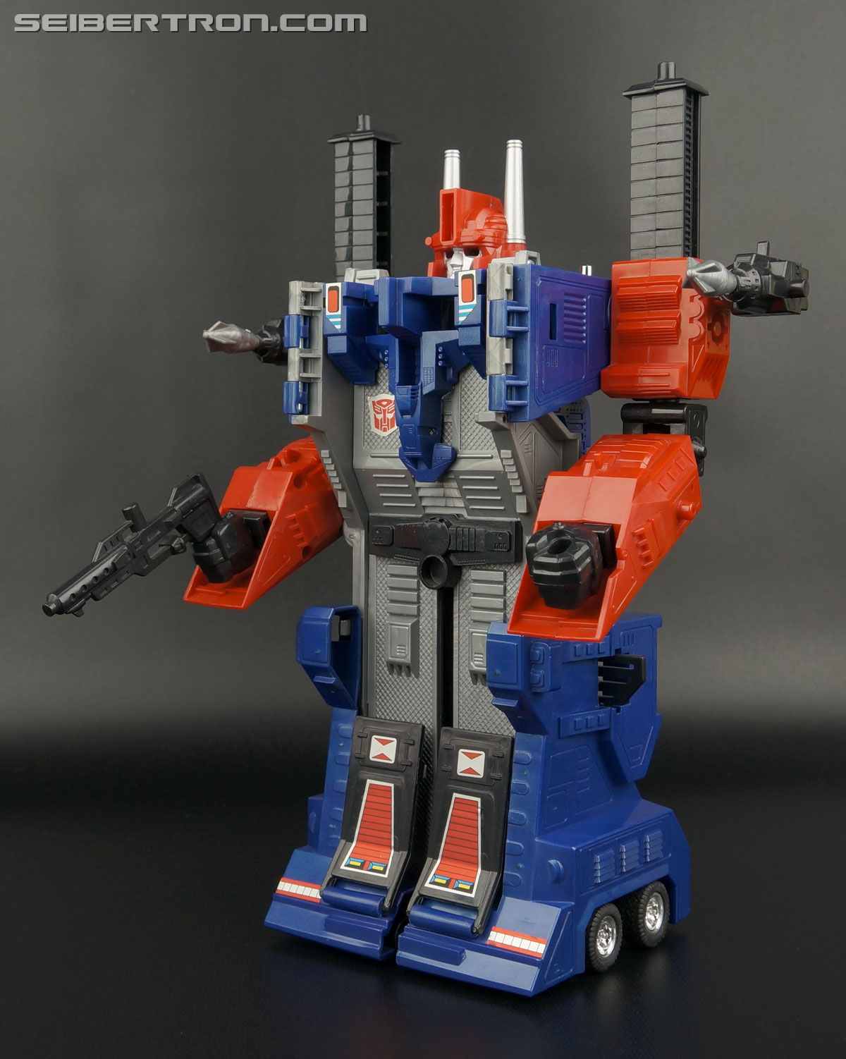 Transformers Generation One Diaclone Ultra Magnus (Movie Preview ...