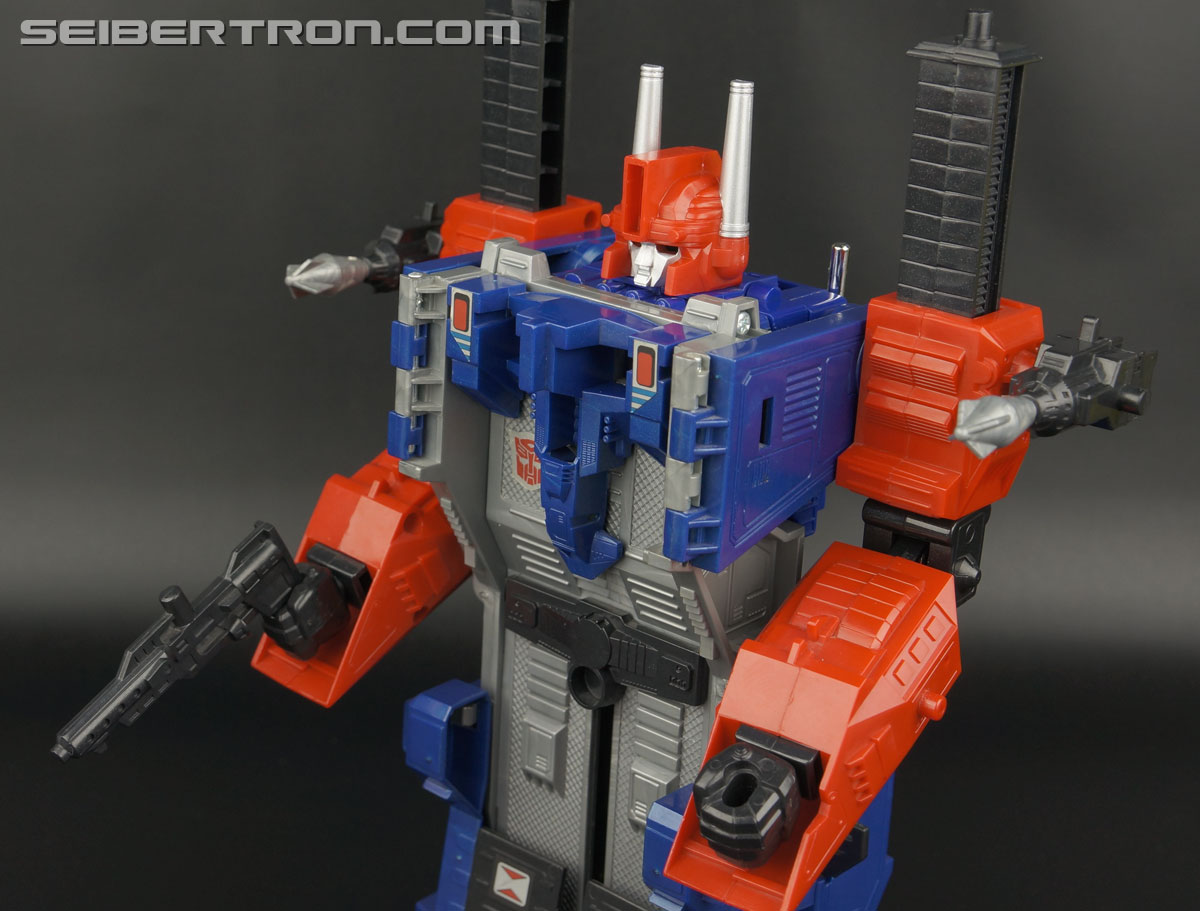 Transformers Generation One Diaclone Ultra Magnus (Movie Preview Version Ultra Magnus) (Image #163 of 203)