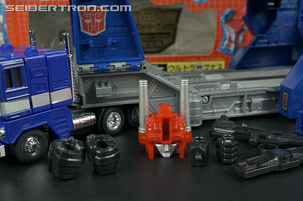 Transformers Generation One Diaclone Ultra Magnus (Movie Preview Version Ultra Magnus) (Image #25 of 203)