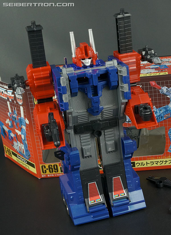 Transformers Generation One Diaclone Ultra Magnus (Movie Preview Version Ultra Magnus) (Image #43 of 203)
