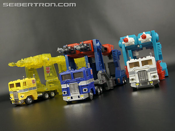 Transformers Generation One Diaclone Ultra Magnus (Movie Preview Version Ultra Magnus) (Image #87 of 203)