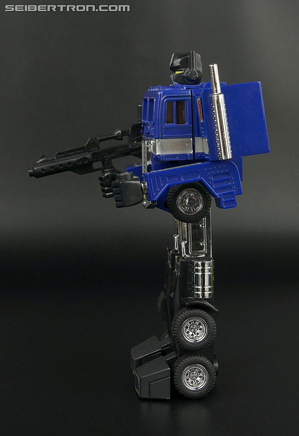 Transformers Generation One Diaclone Ultra Magnus (Movie Preview Version Ultra Magnus) (Image #104 of 203)