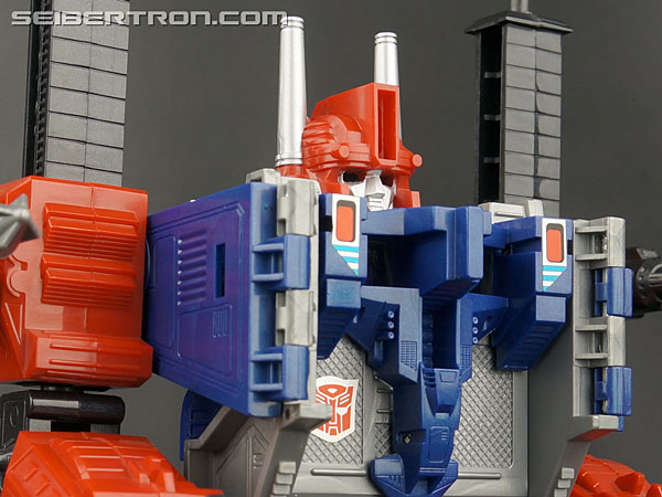 Transformers Generation One Diaclone Ultra Magnus (Movie Preview Version Ultra Magnus) (Image #152 of 203)