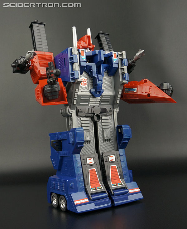 Transformers Generation One Diaclone Ultra Magnus (Movie Preview Version Ultra Magnus) (Image #169 of 203)