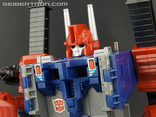 Transformers Generation One Diaclone Ultra Magnus (Movie Preview Version Ultra Magnus) (Image #184 of 203)