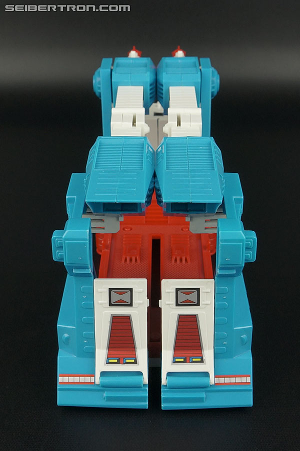 Transformers Generation One Ultra Magnus (Reissue) (Image #42 of 231)