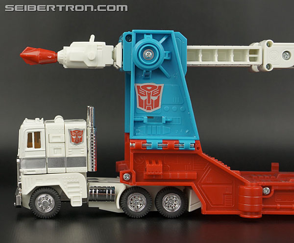 Transformers Generation One Ultra Magnus (Reissue) (Image #46 of 231)