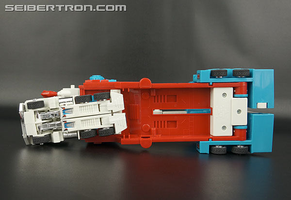 Transformers Generation One Ultra Magnus (Reissue) (Image #50 of 231)