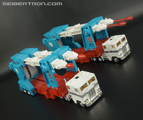 Transformers Generation One Ultra Magnus (Reissue) (Image #63 of 231)