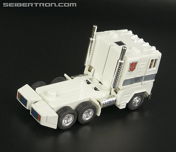 Transformers Generation One Ultra Magnus (Reissue) (Image #69 of 231)