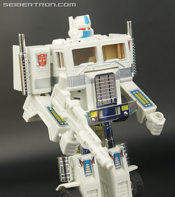 Transformers Generation One Ultra Magnus (Reissue) (Image #104 of 231)