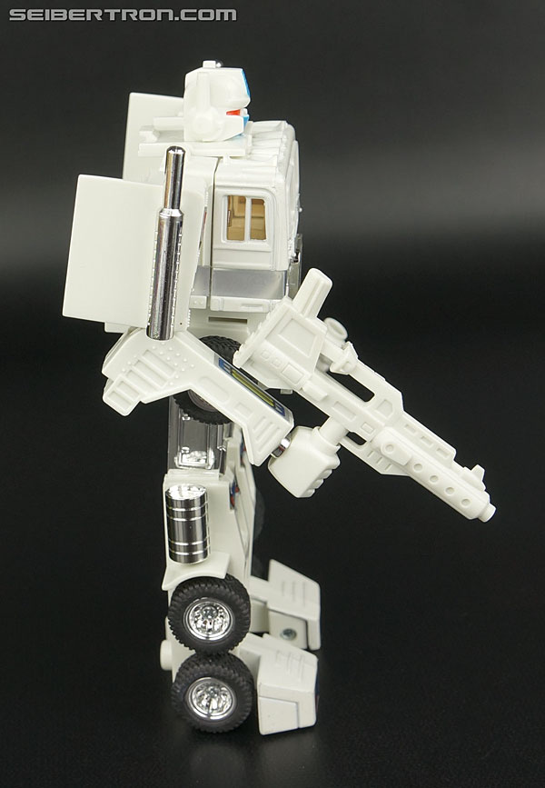 Transformers Generation One Ultra Magnus (Reissue) (Image #111 of 231)
