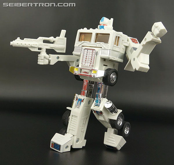 Transformers Generation One Ultra Magnus (Reissue) (Image #136 of 231)