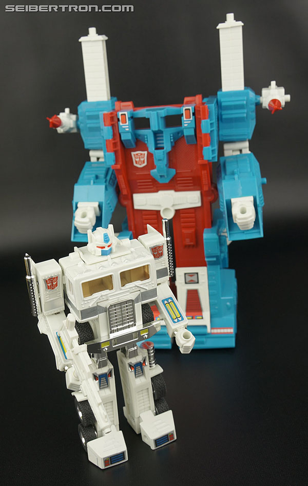 Transformers Generation One Ultra Magnus (Reissue) (Image #160 of 231)