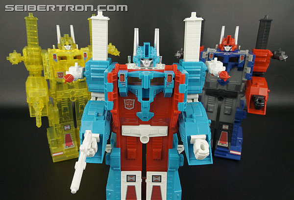 Transformers Generation One Ultra Magnus (Reissue) (Image #222 of 231)