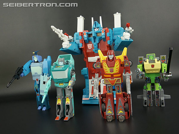 Transformers Generation One Ultra Magnus (Reissue) (Image #227 of 231)