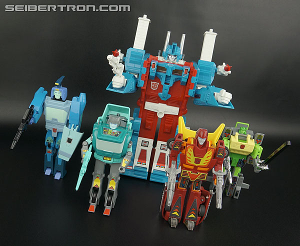 Transformers Generation One Ultra Magnus (Reissue) (Image #228 of 231)