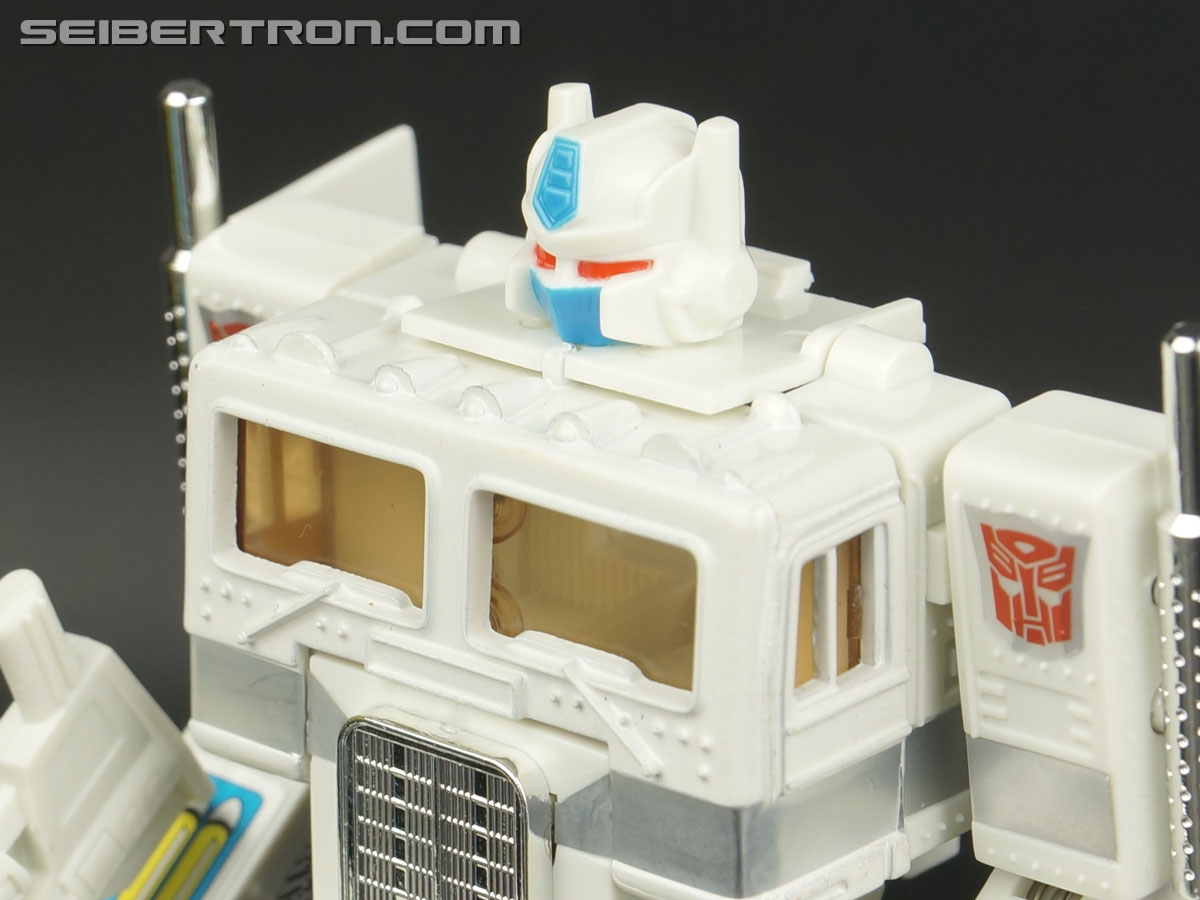 Transformers Generation One Ultra Magnus (Reissue) (Image #121 of 231)