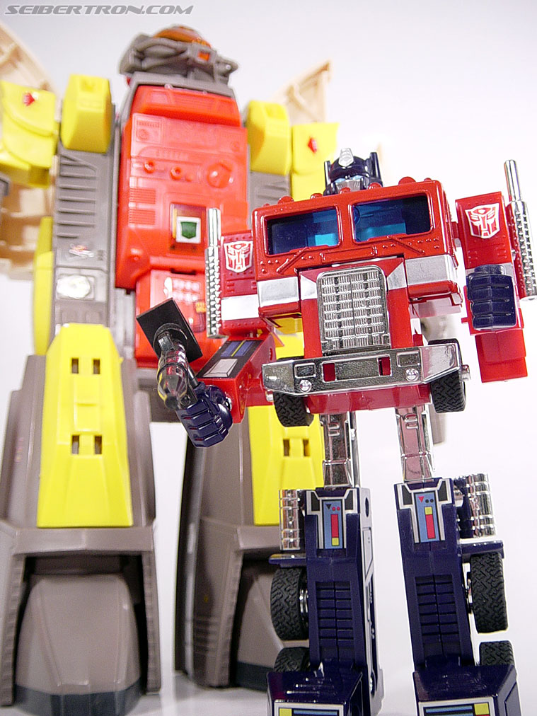 Transformers G1 1985 Omega Supreme (Image #88 of 141)