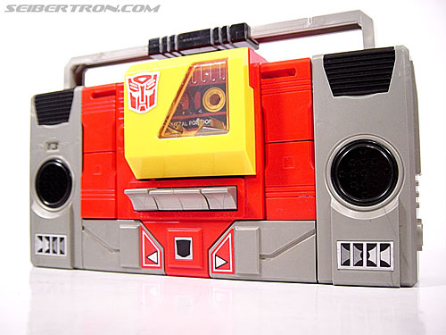 Transformers G1 1985 Blaster (Broadcast) (Image #2 of 35)