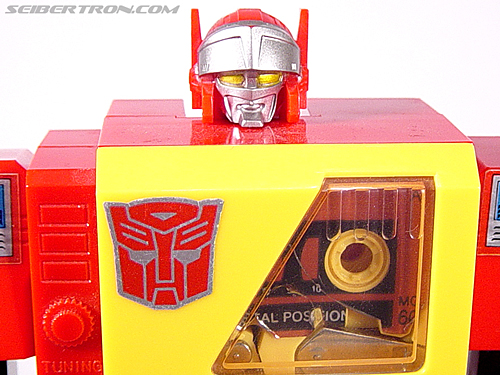 Transformers G1 1985 Blaster (Broadcast) (Image #29 of 35)