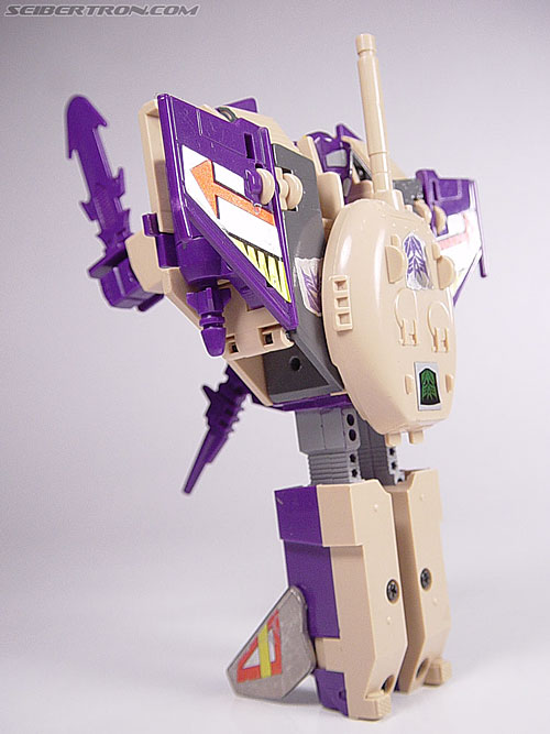 Transformers G1 1985 Blitzwing (Image #38 of 50)
