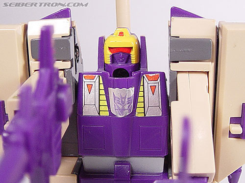 Transformers G1 1985 Blitzwing (Image #43 of 50)
