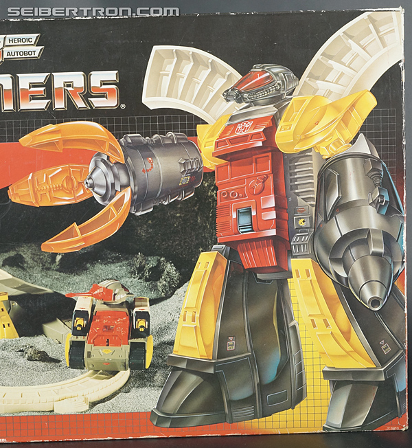 Transformers G1 1985 Omega Supreme (Image #4 of 141)