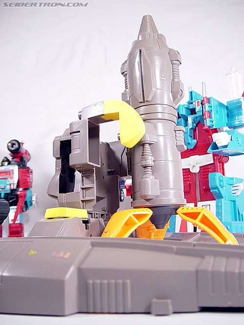 Transformers G1 1985 Omega Supreme (Image #41 of 141)