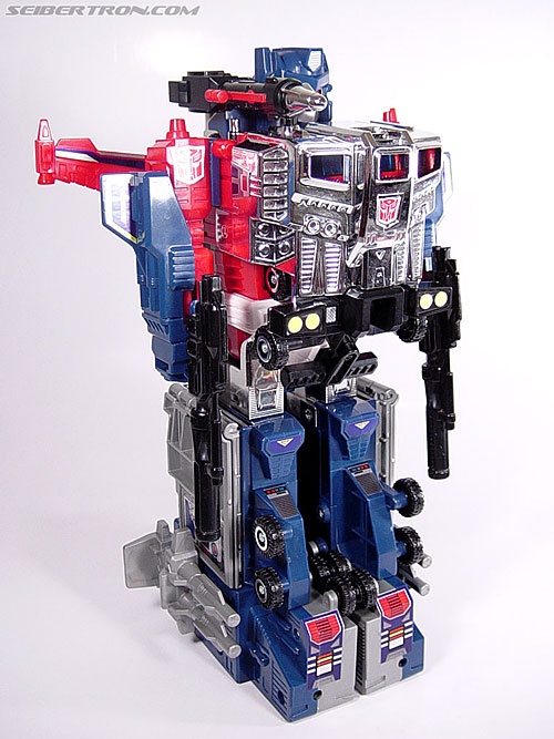 Transformers Super God Masterforce Powermaster Optimus Prime w/ Apex Armor (God Ginrai) (Image #22 of 42)