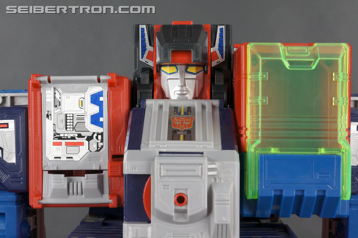 Transformers Car Robots Fortress Maximus (Brave Maximus) (Image #161 of 311)