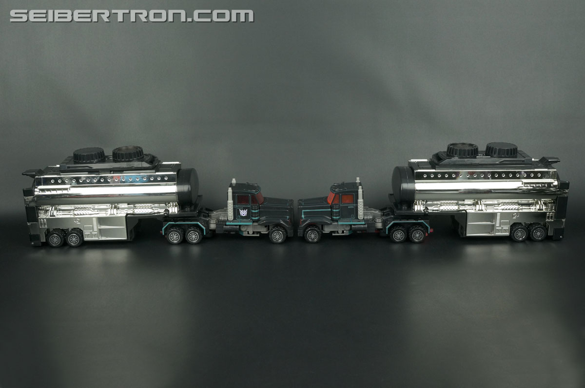 Transformers Car Robots Scourge (Black Convoy) (Image #55 of 203)