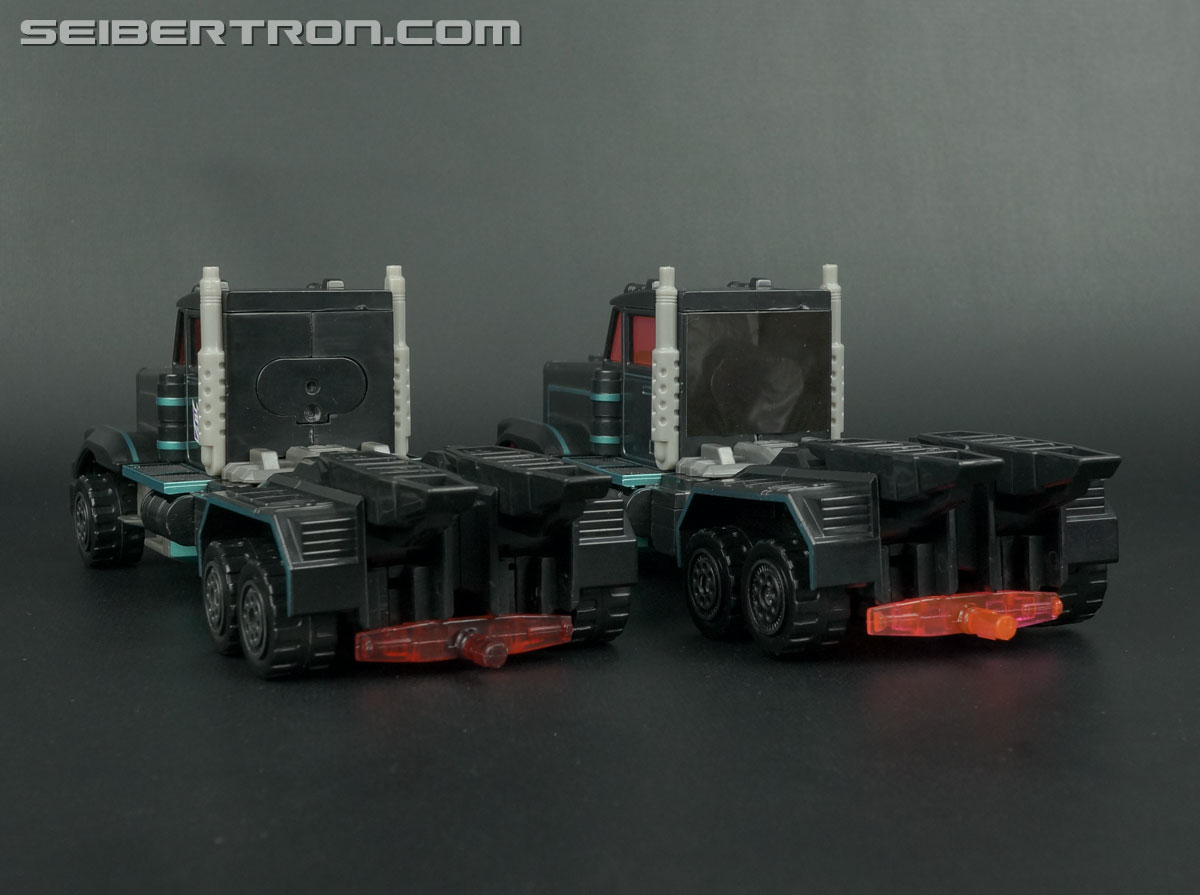 Transformers Car Robots Scourge (Black Convoy) (Image #60 of 203)