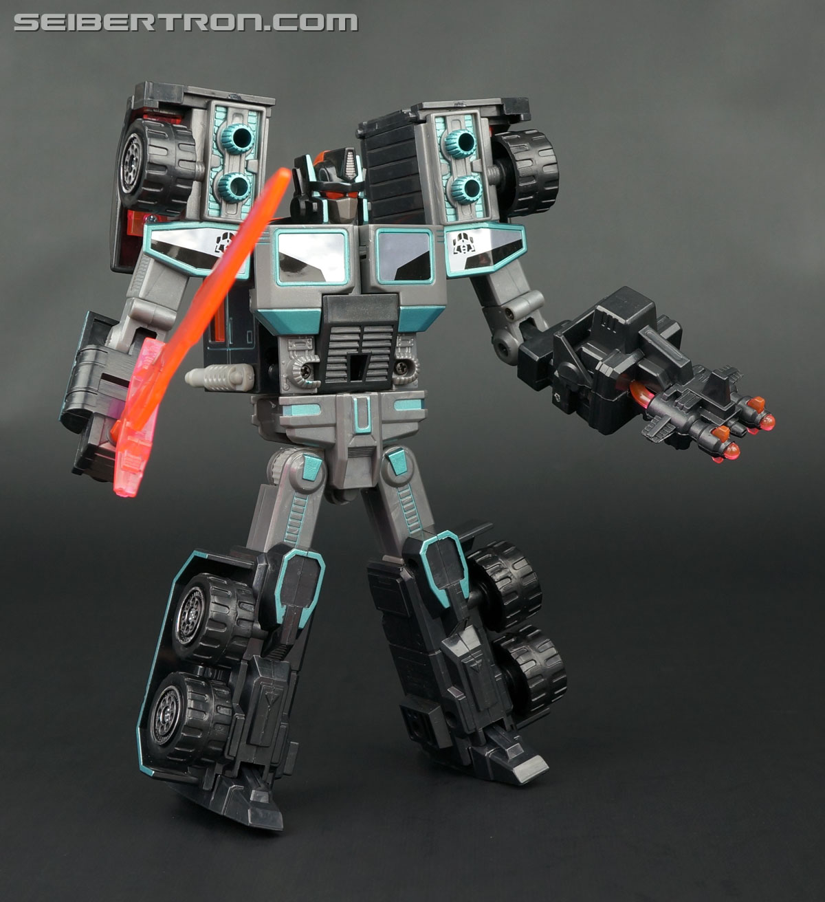 Transformers Car Robots Scourge (Black Convoy) (Image #78 of 203)