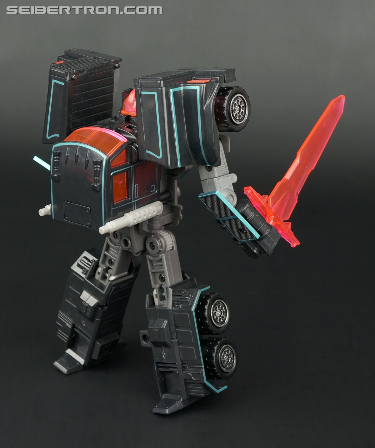 Transformers Car Robots Scourge (Black Convoy) (Image #81 of 203)