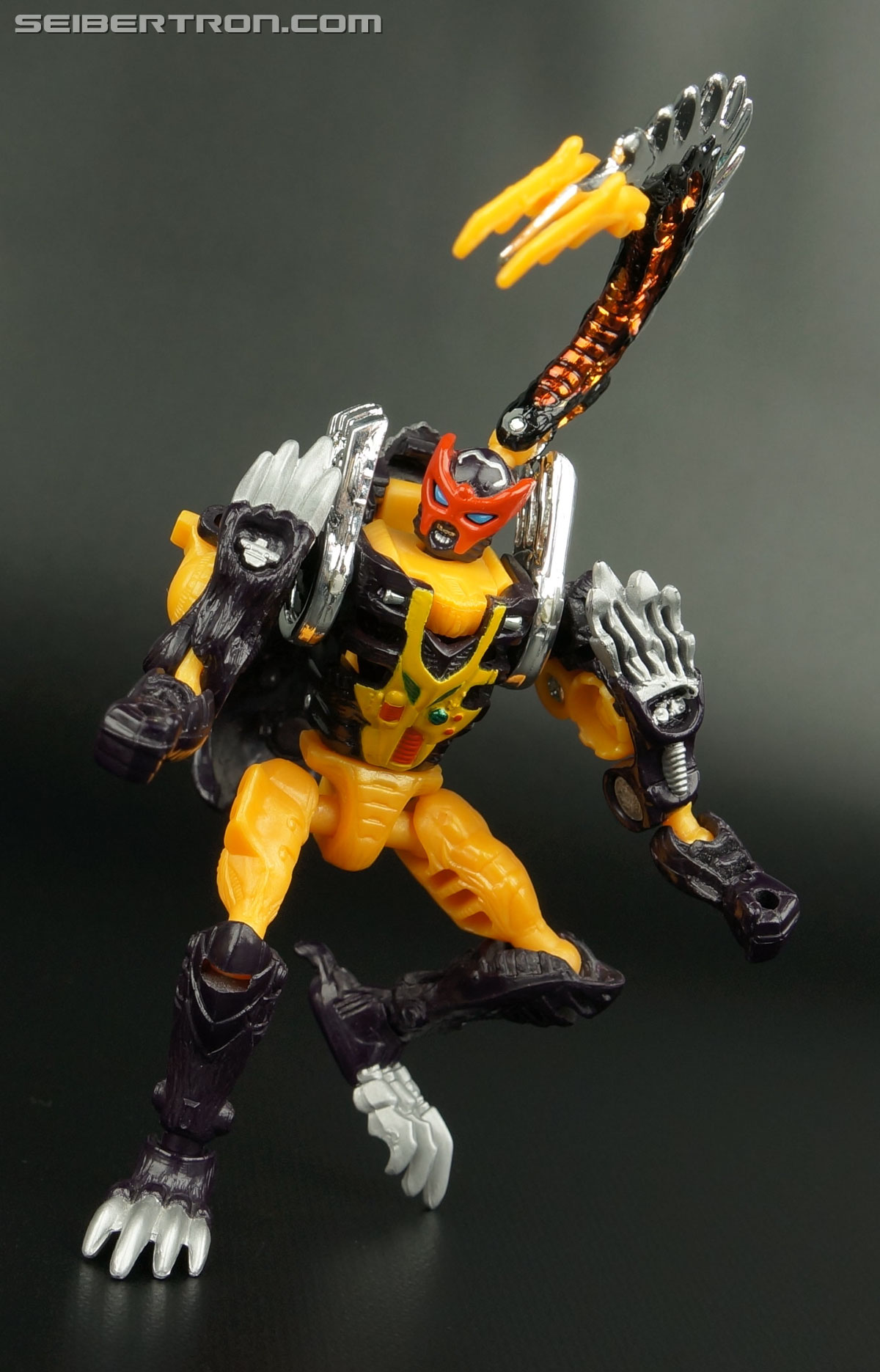 Transformers Car Robots Gas Skunk (Gaskunk) (Image #89 of 116)
