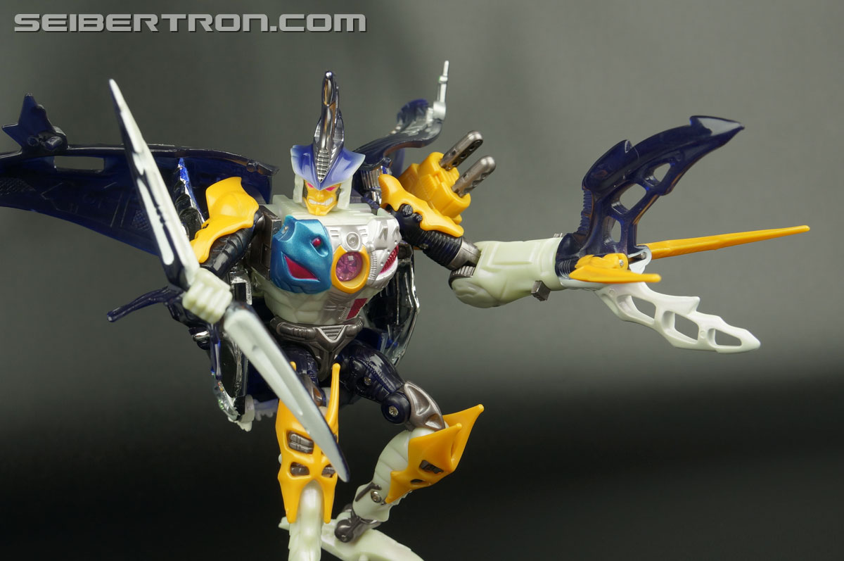 Transformers Car Robots Sky-Byte (Gelshark) (Image #132 of 142)