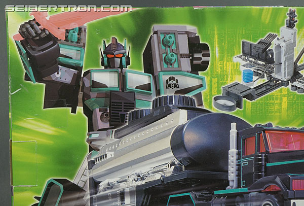 Transformers Car Robots Scourge (Black Convoy) (Image #2 of 203)