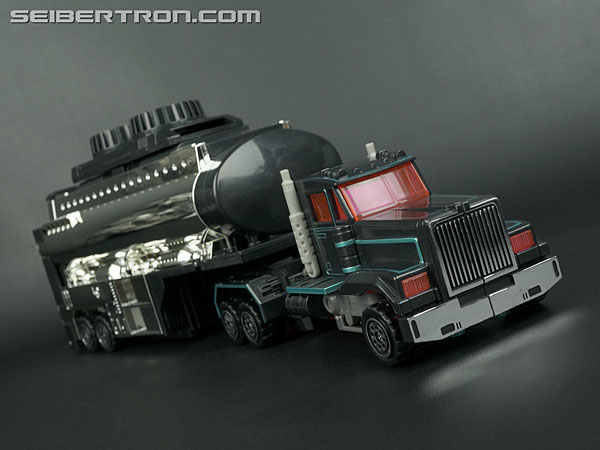 Transformers Car Robots Scourge (Black Convoy) (Image #22 of 203)