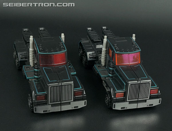 Transformers Car Robots Scourge (Black Convoy) (Image #58 of 203)