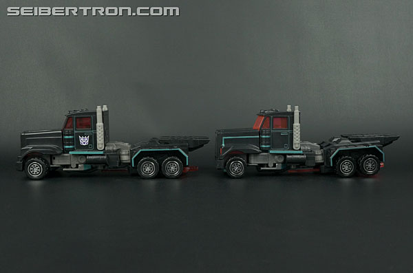 Transformers Car Robots Scourge (Black Convoy) (Image #61 of 203)
