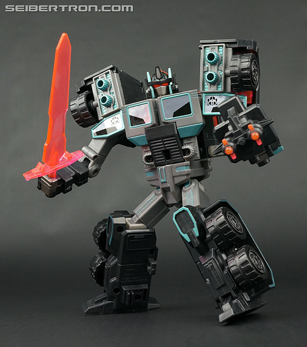 Transformers Car Robots Scourge (Black Convoy) (Image #121 of 203)