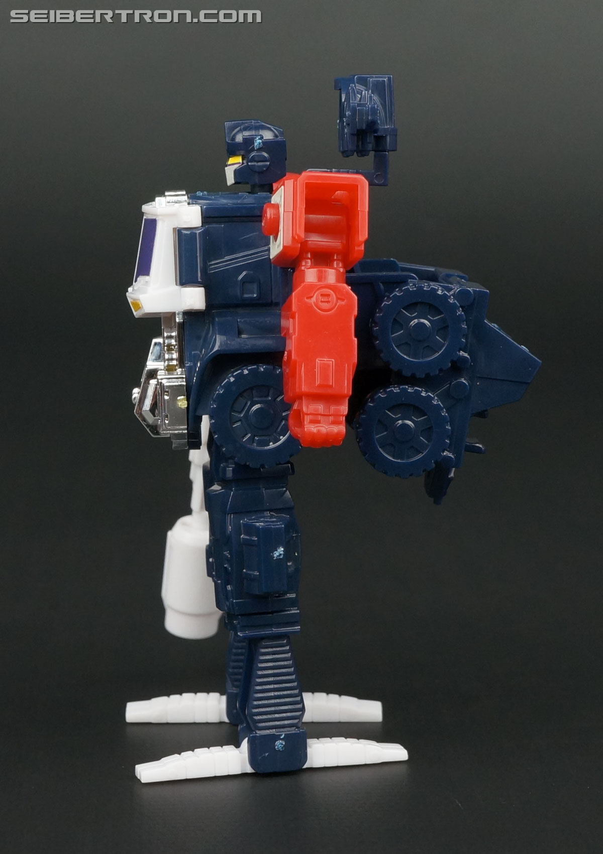 optimus prime convoy toy