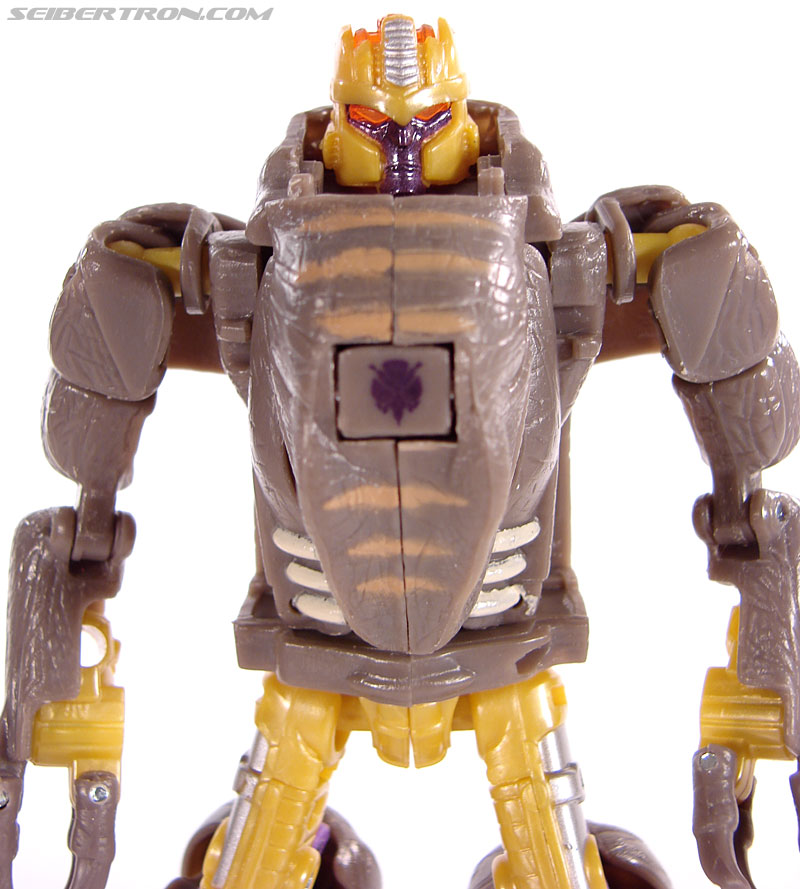 Transformers Universe - Classics 2.0 Dinobot (Image #86 of 181)