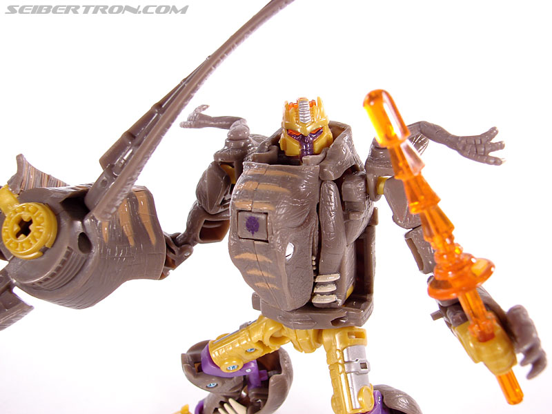 Transformers Universe - Classics 2.0 Dinobot (Image #133 of 181)